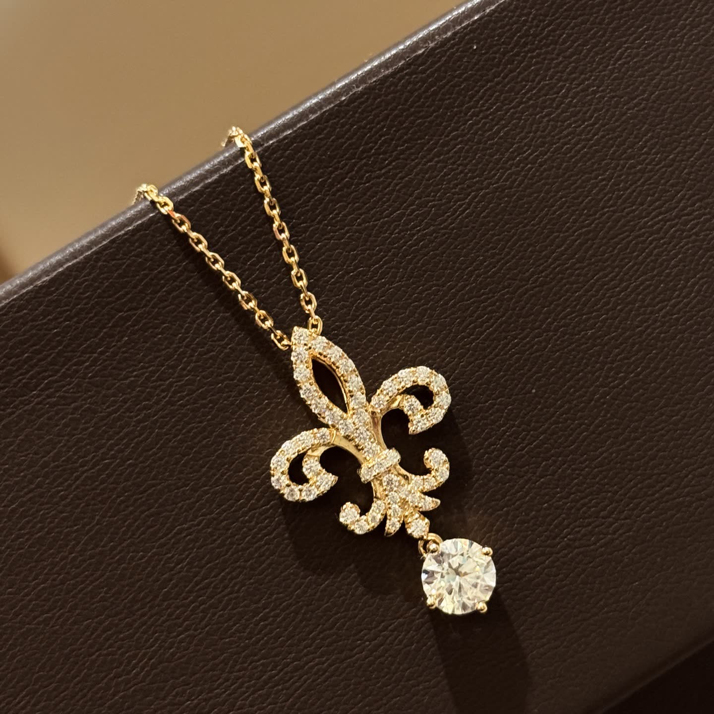 Tiffany & Co Fleur-de-lis Diamond Pendant Necklace